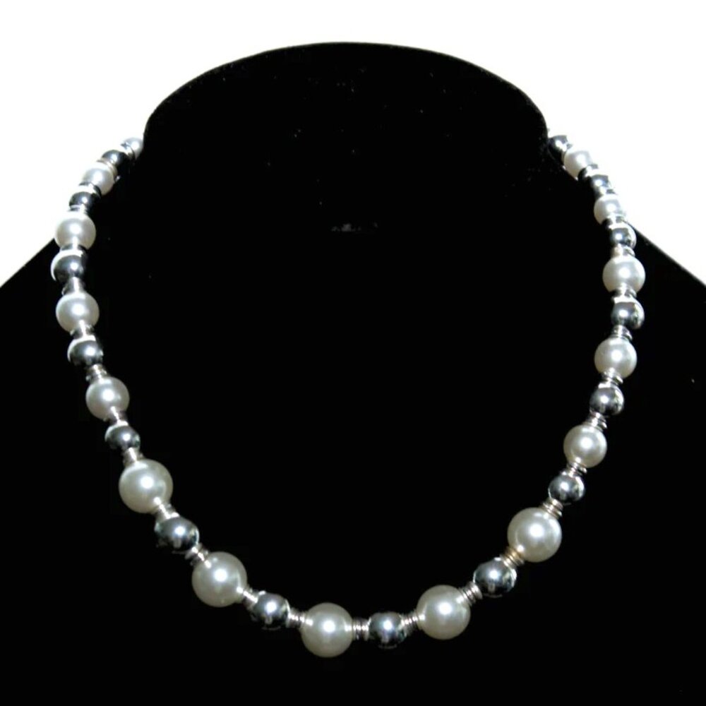 Faux Pearl Silver Bead Collar Necklace